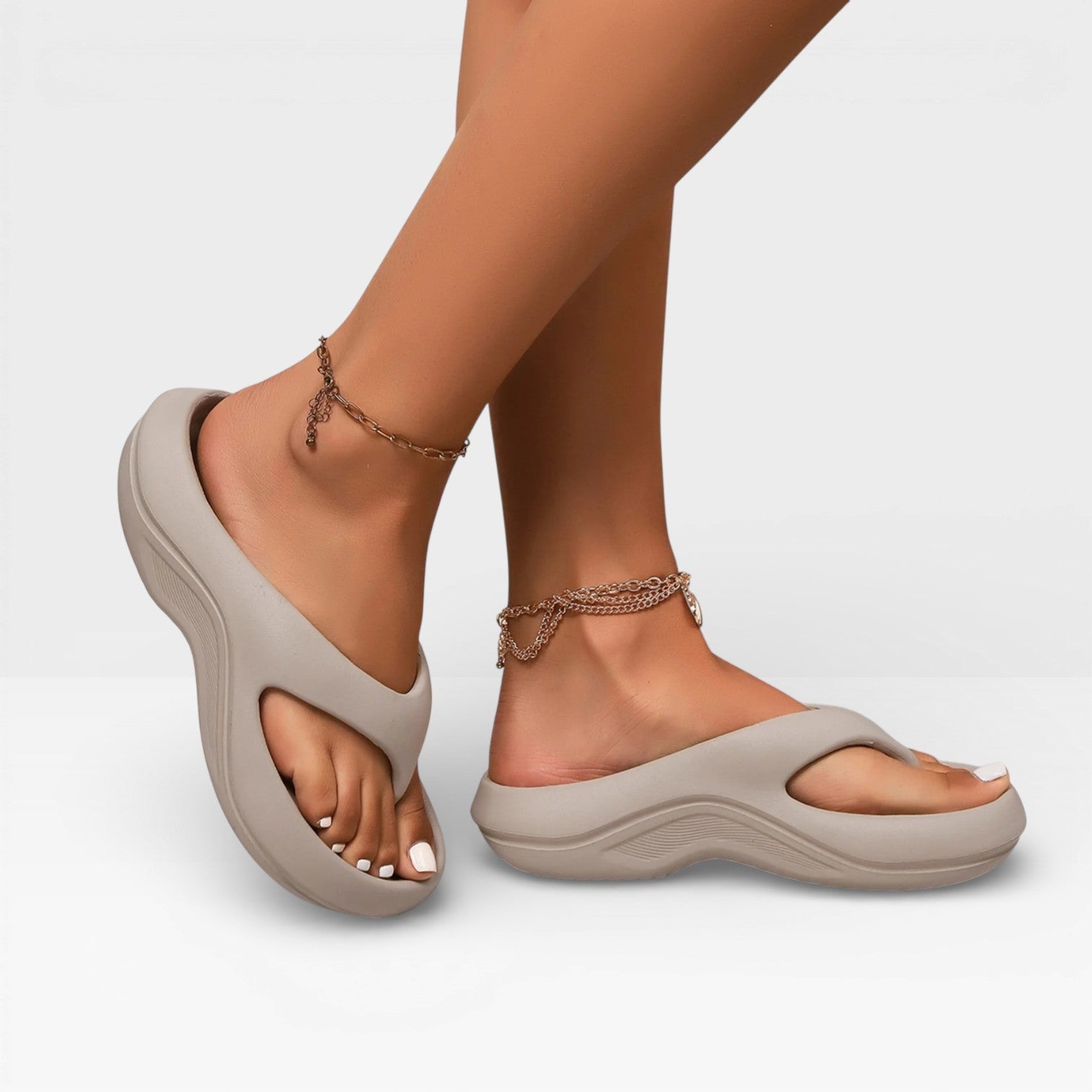 Women’s Comfortable Flip Flops for Summer Holidays