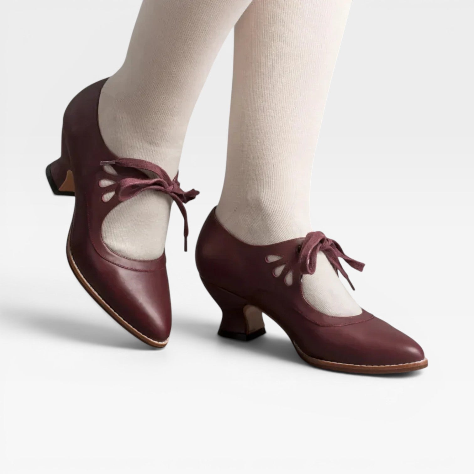 Women’s Leather Lace-Up Heels – Elegant Vintage Low Heel Pumps