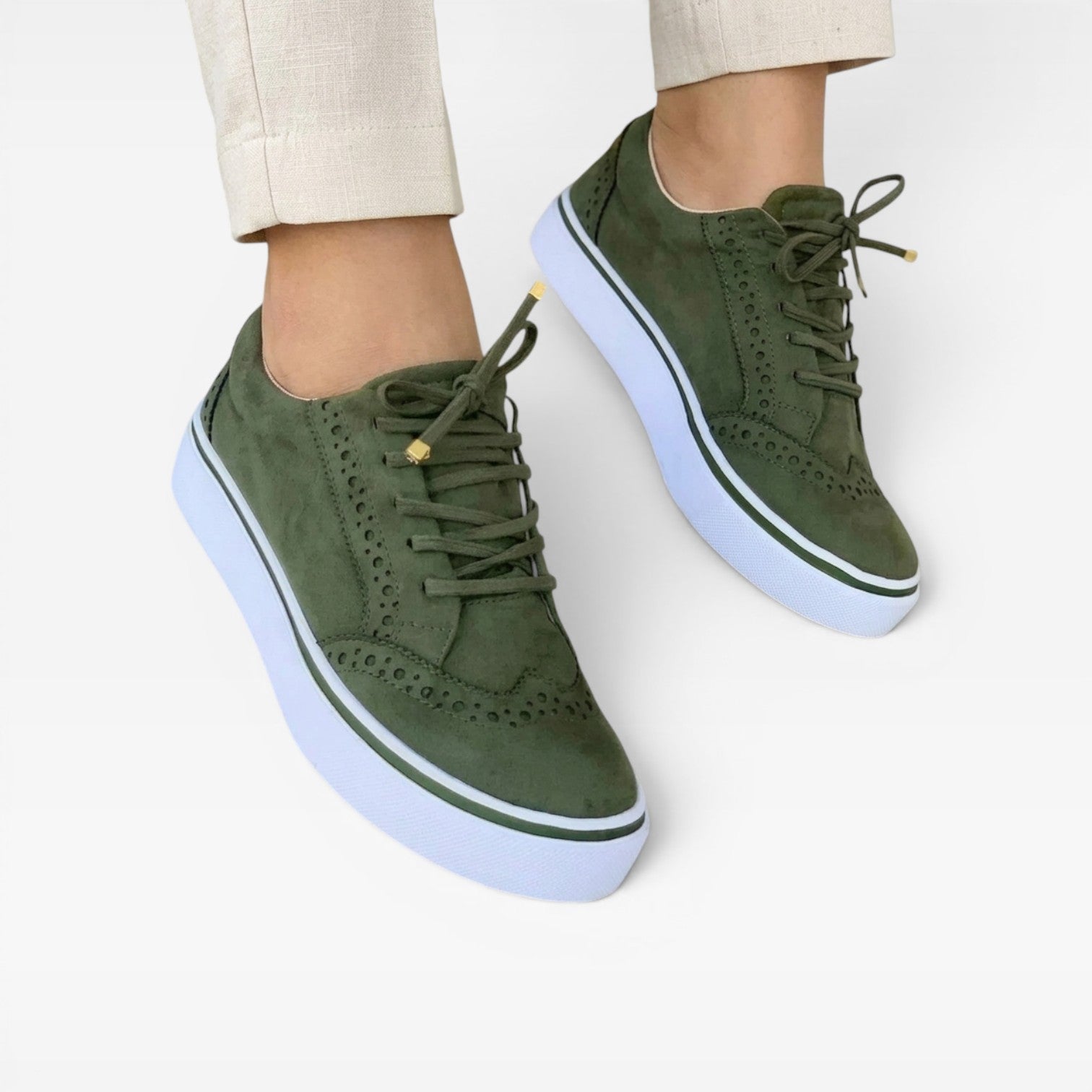 Women's Lace Up Brogue Trainers – Comfortable Suede Look Platform Shoes