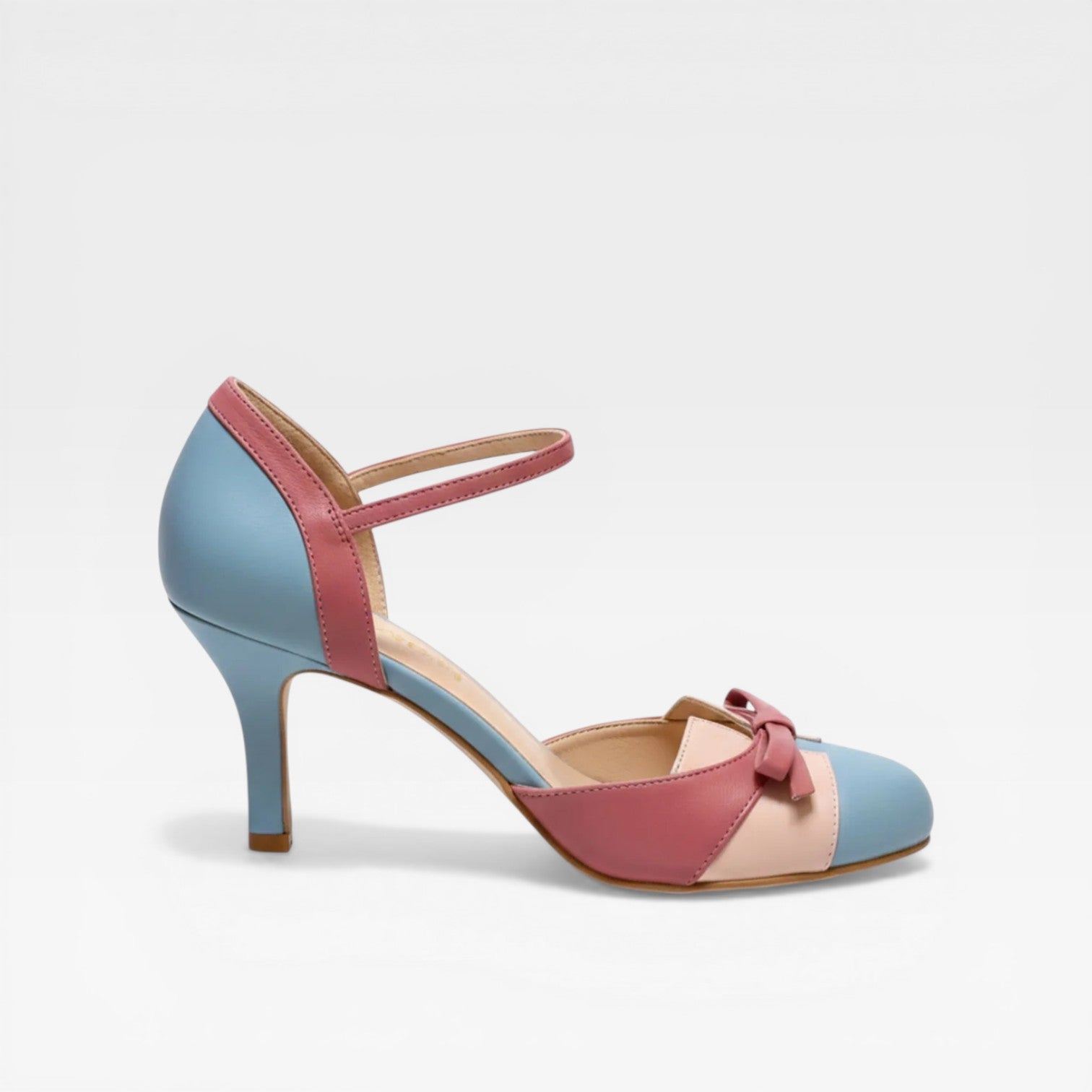 Women’s Two-Tone Kitten Heels – Vintage Mary Jane Style Pumps