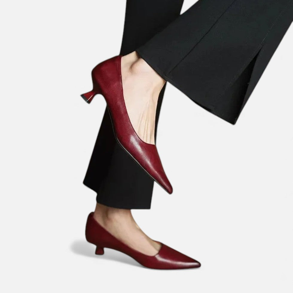 Women’s Leather Kitten Heels – Elegant Pointed Toe Low Heel Pumps