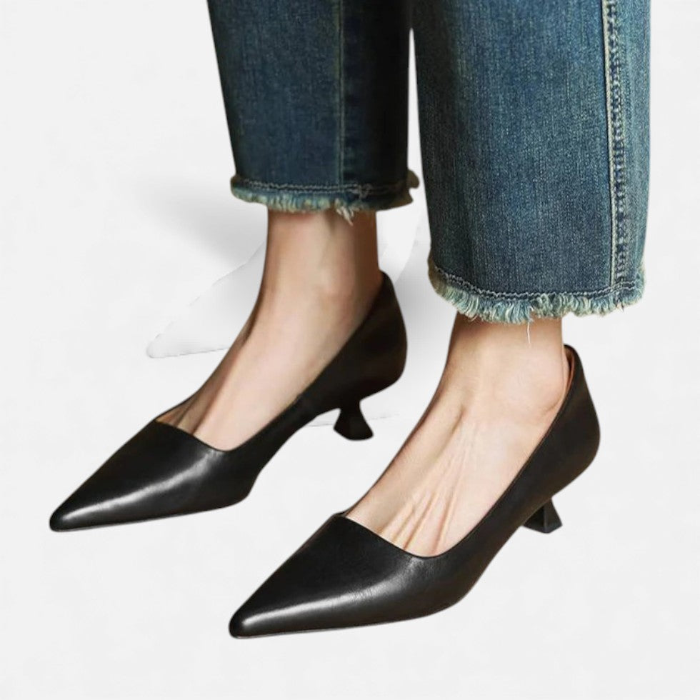 Women’s Leather Kitten Heels – Elegant Pointed Toe Low Heel Pumps